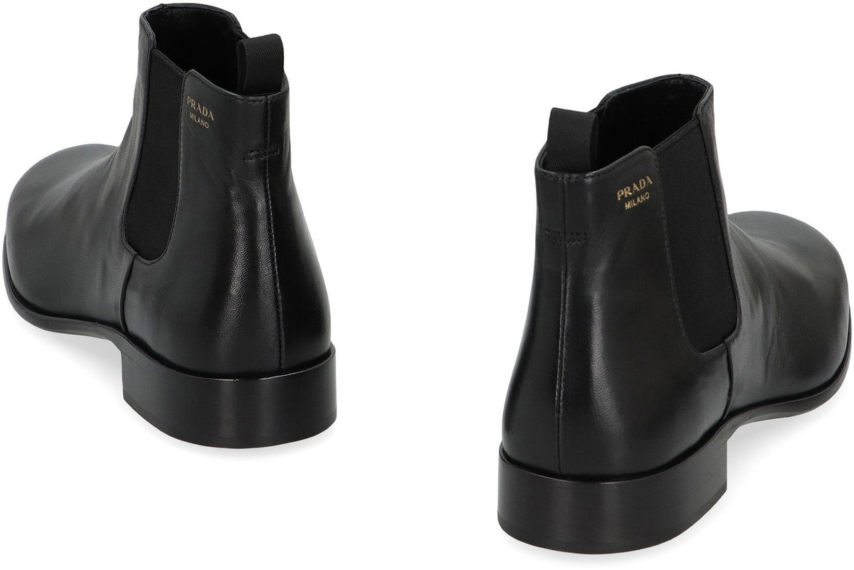 Leather boots SHOES
