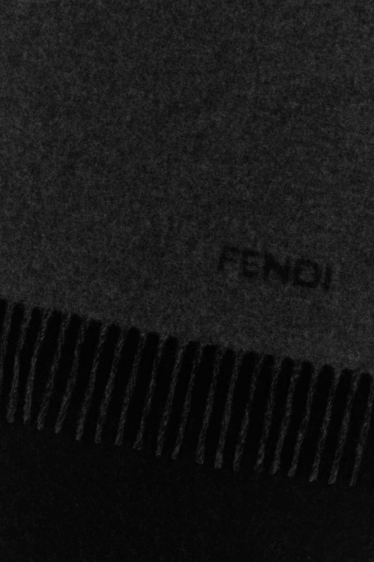 SCIARPA FENDI BICOLORE SCARFS AND FOULARDS