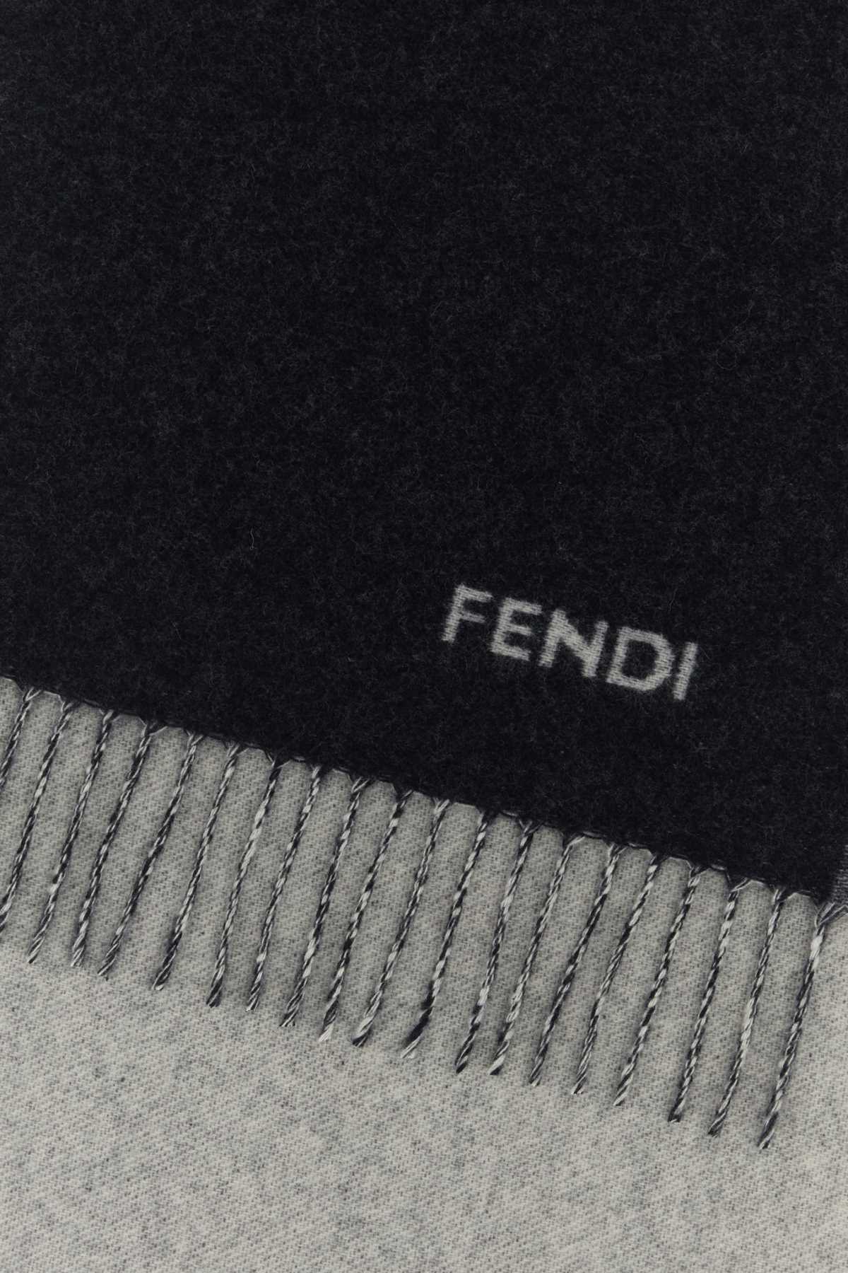 SCIARPA FENDI BICOLORE SCARFS AND FOULARDS