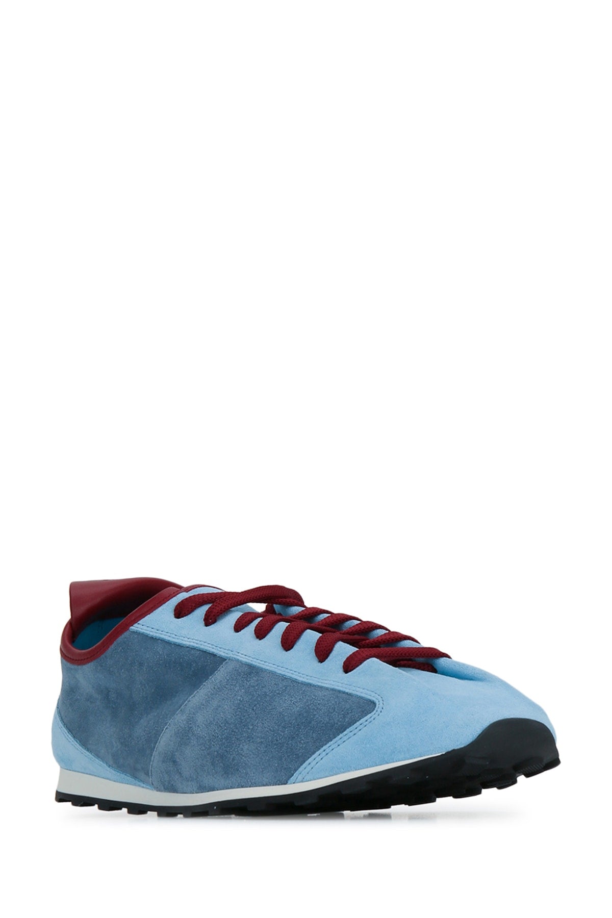 LES TENNIS SNEAKERS
