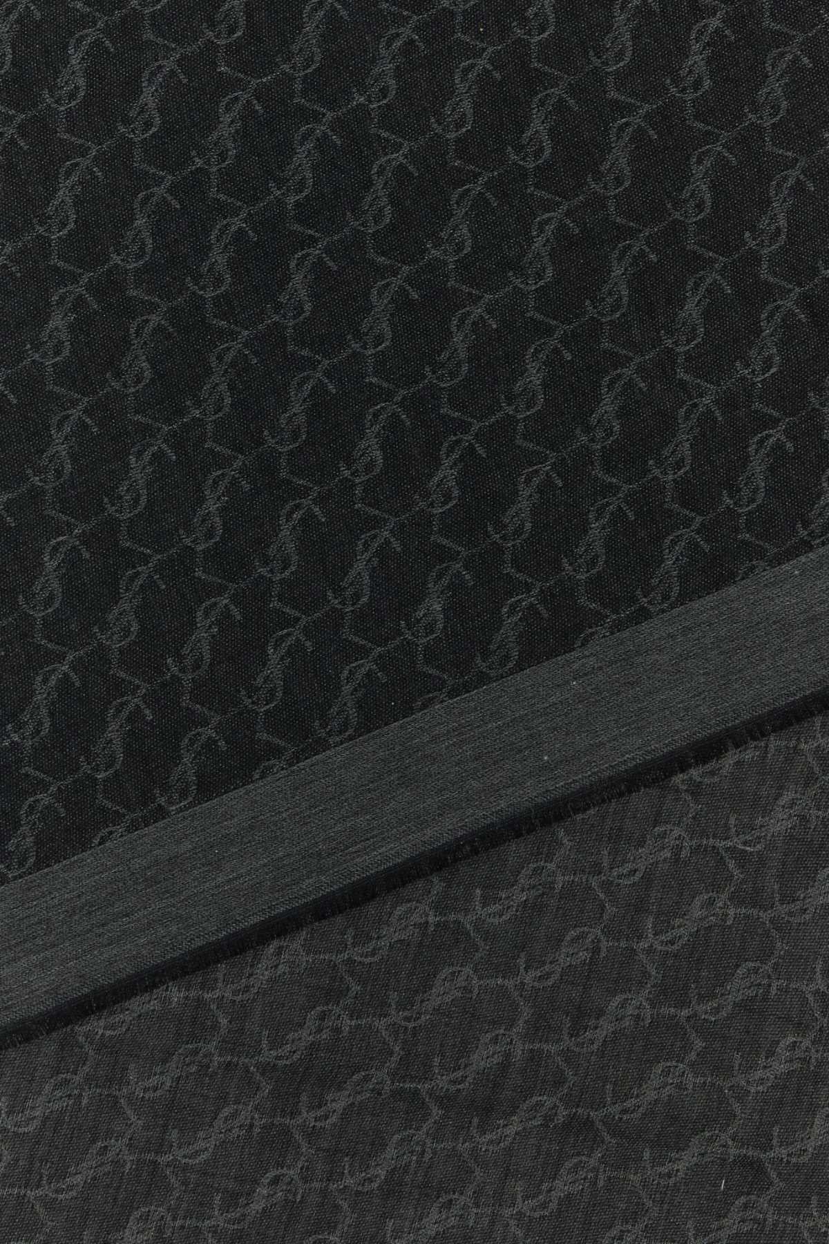 ECHARPE MONOGRAM JACQUARD SCARFS AND FOULARDS