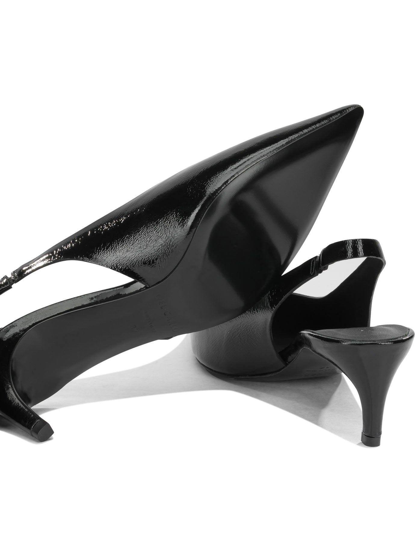 Heeled shoes Heeled shoes