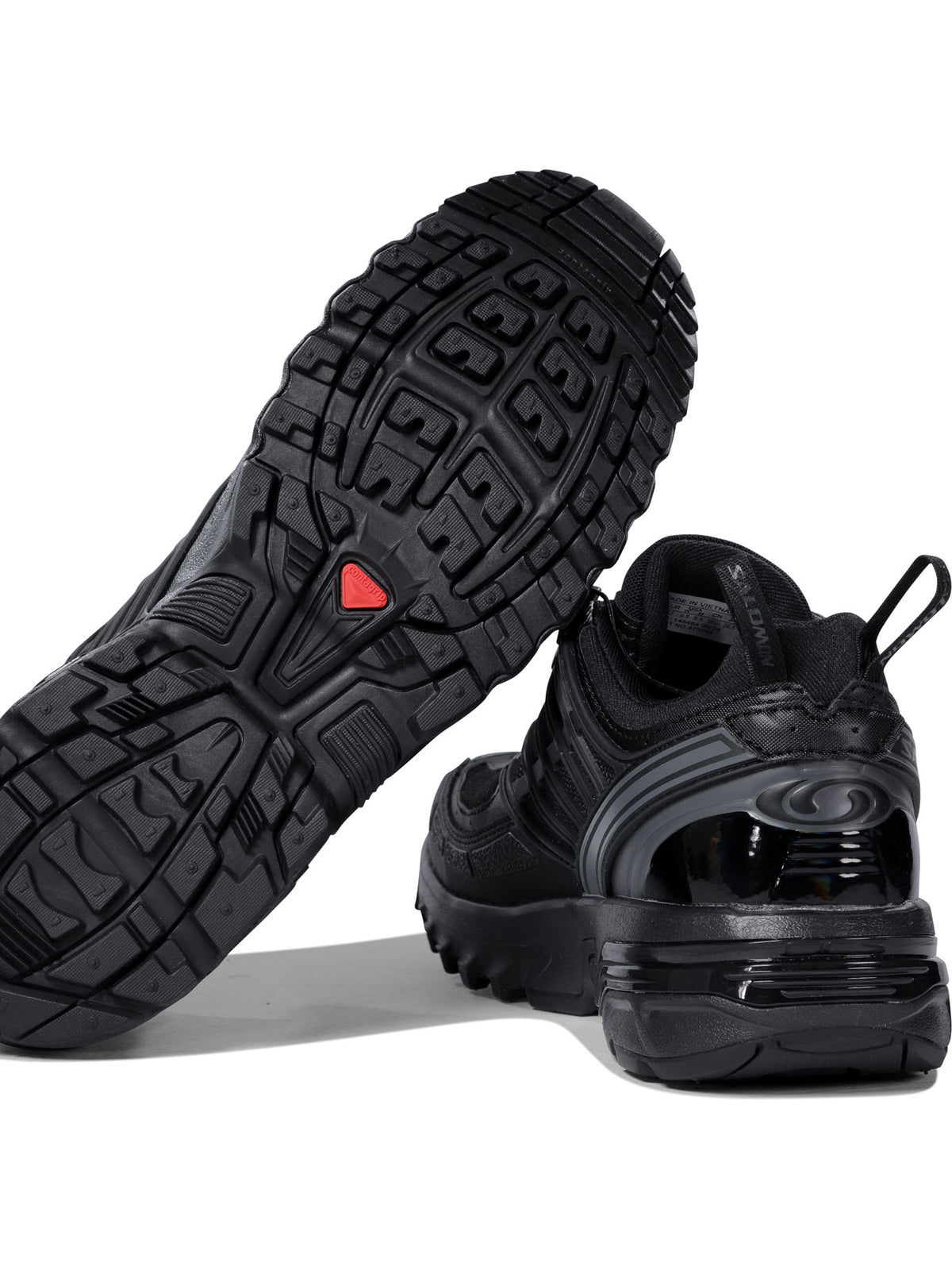 "ACS PRO GORE-TEX" Low-top sneakers Sneakers & Slip-On