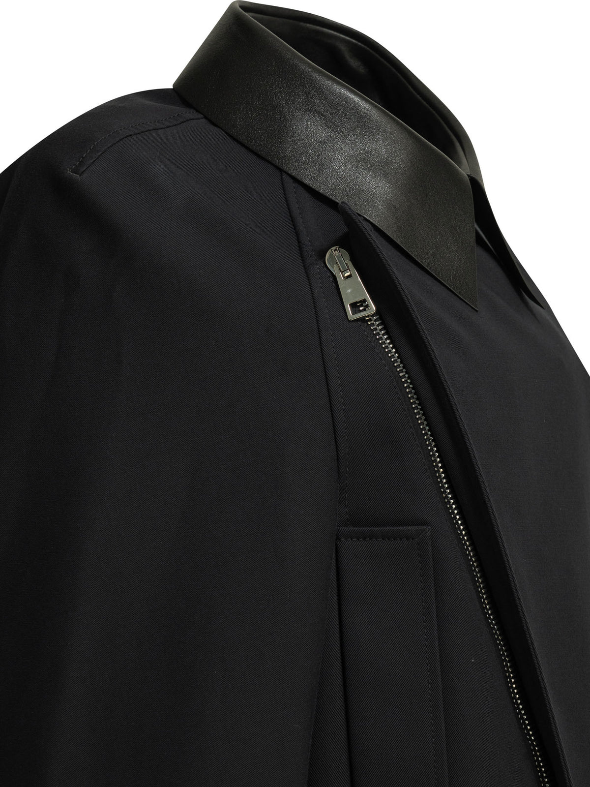 Lightweight cropped jacket Jackets and Coats