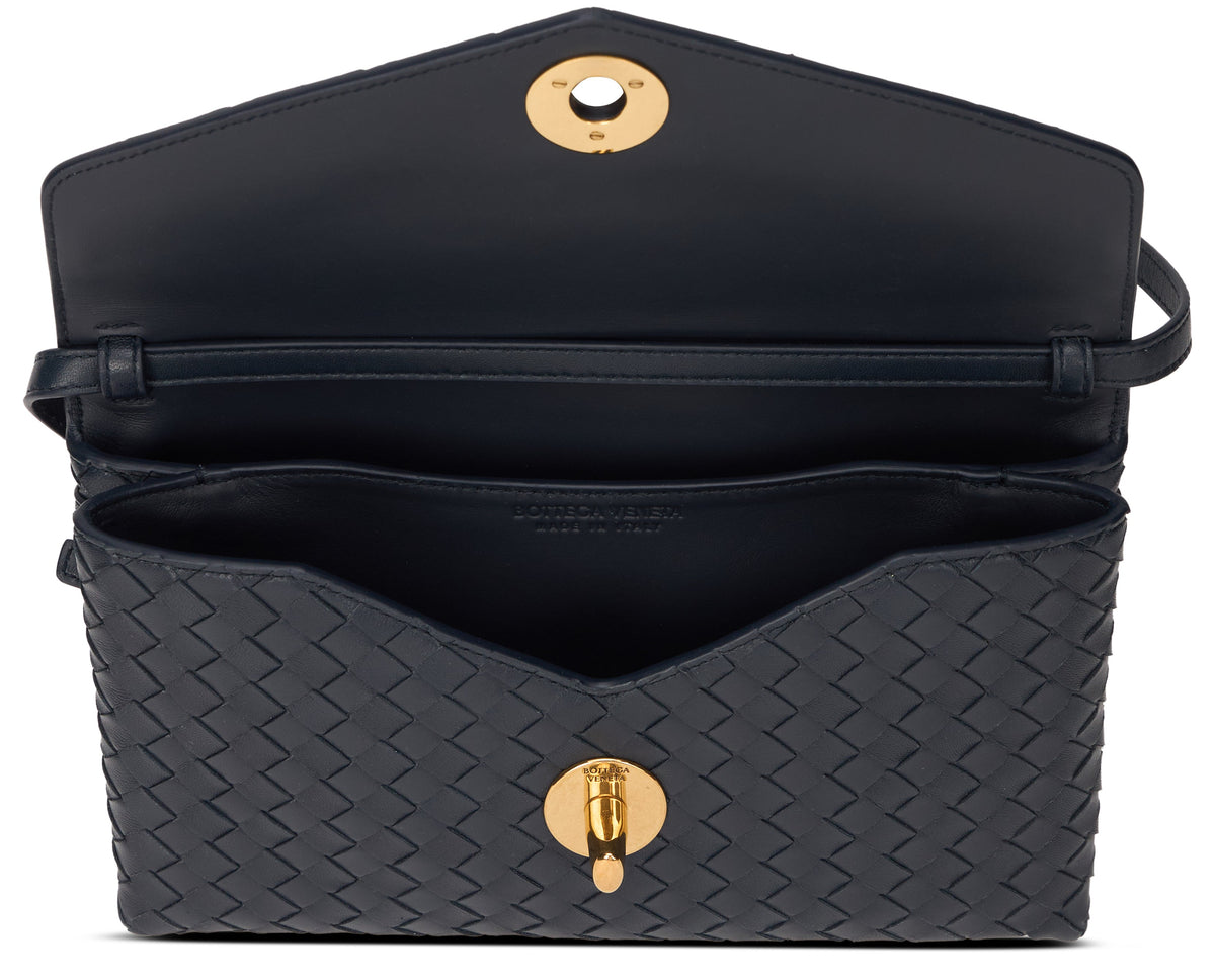 Handbag Knot Lock in leather BAGS