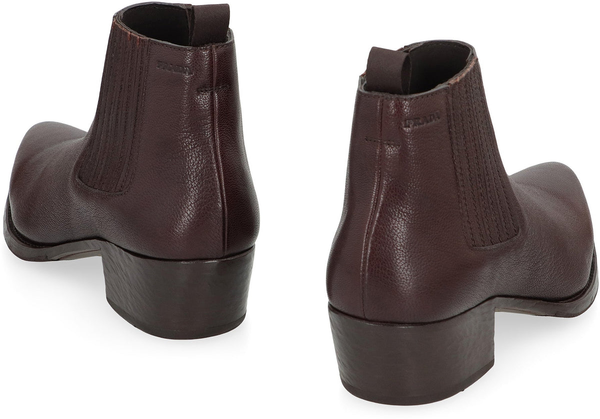 Chelsea Boots in leather SHOES