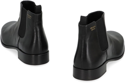 Leather boots SHOES