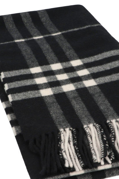 Burberry Checked cashmere scarf