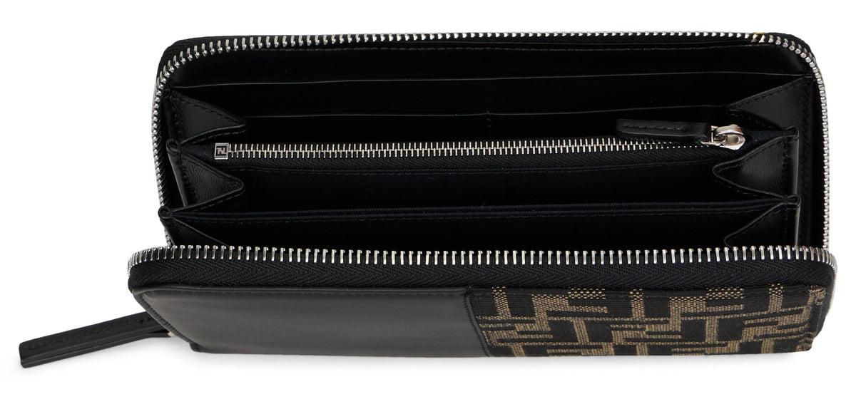 Wallet with Zip Closure ACC