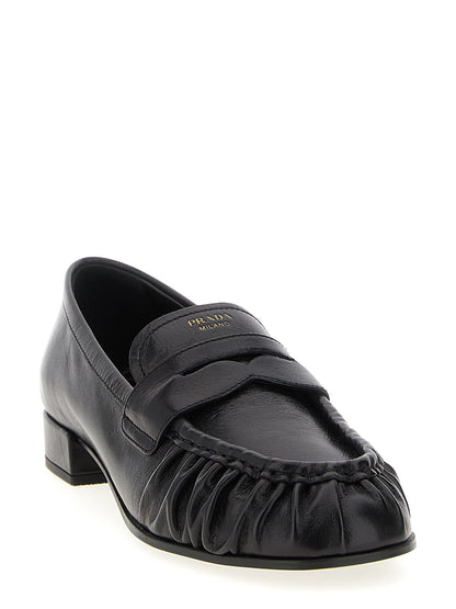 Curled toe moccasins Loafers