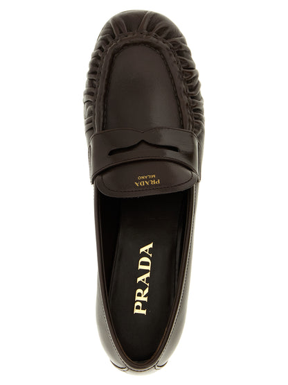 Curled toe moccasins Loafers