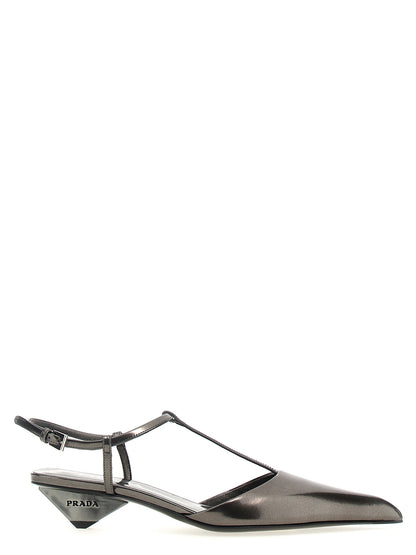 Laminated patent leather pumps Pumps