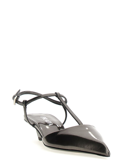 Laminated patent leather pumps Pumps