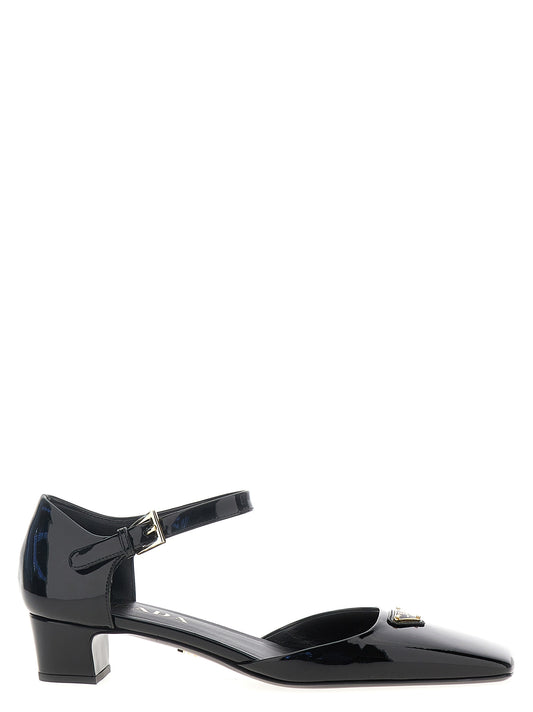 Logo patent pumps Pumps