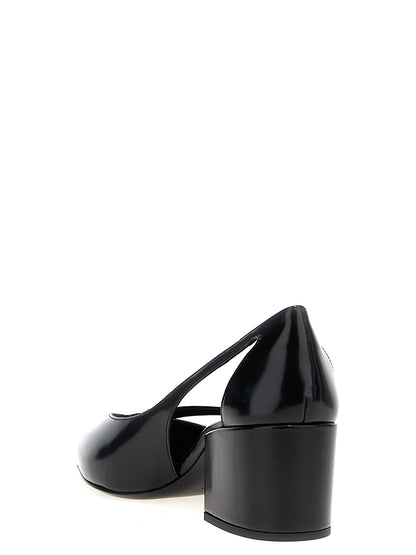 Cut out pumps Pumps