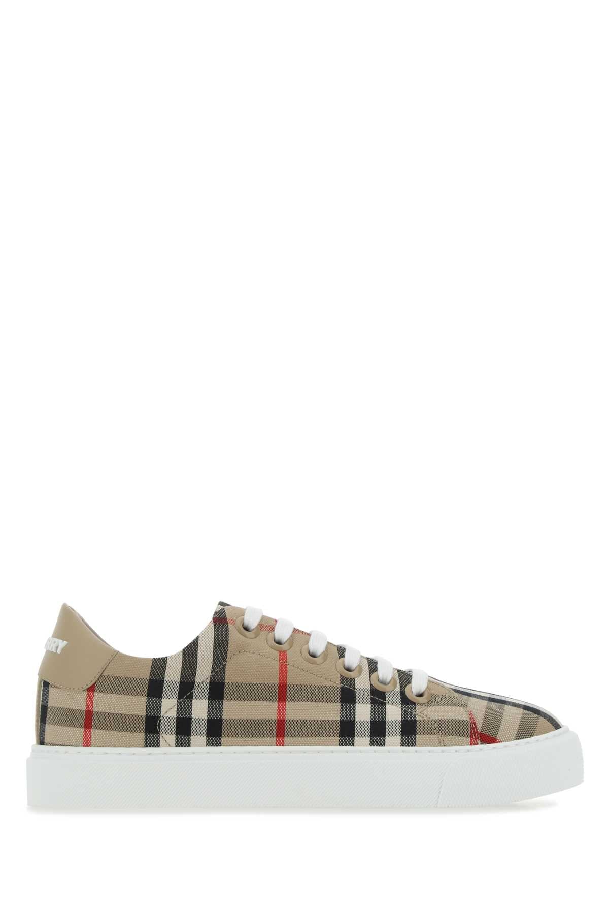 SNEAKERS SNEAKERS