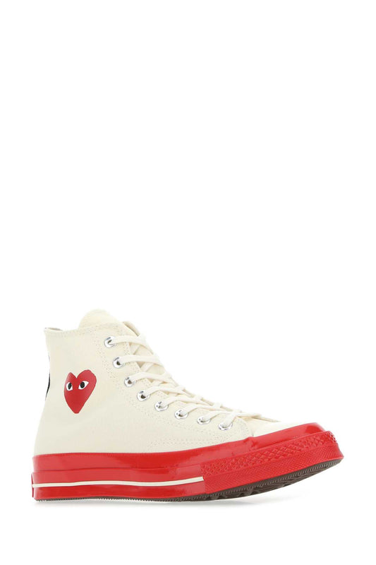 SNEAKERS SNEAKERS