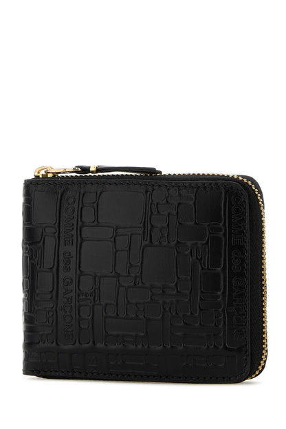 EMBOSSED LOGOTYPE WALLETS