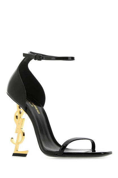 SCARPE CON TACCO SANDALS