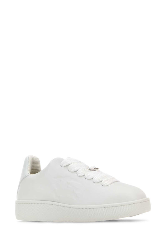 SNEAKERS SNEAKERS