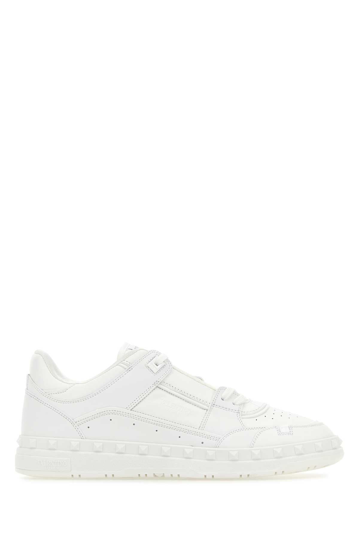 SNEAKERS SNEAKERS