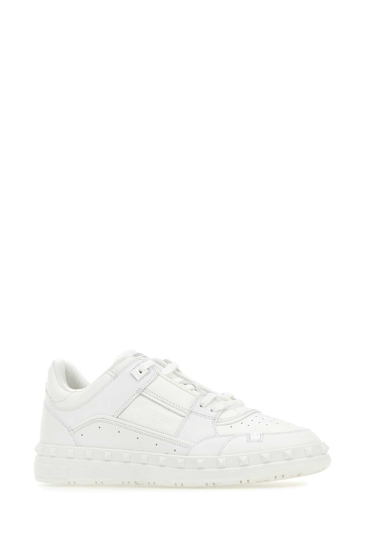 SNEAKERS SNEAKERS