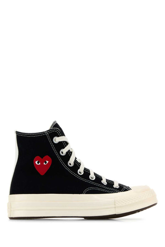 SNEAKERS SNEAKERS