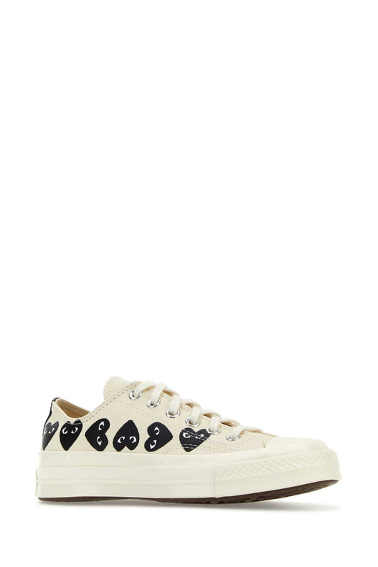 SNEAKERS SNEAKERS