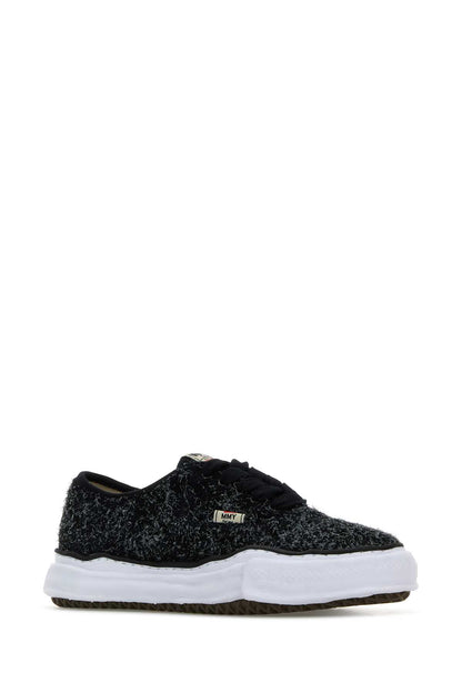 SNEAKERS SNEAKERS