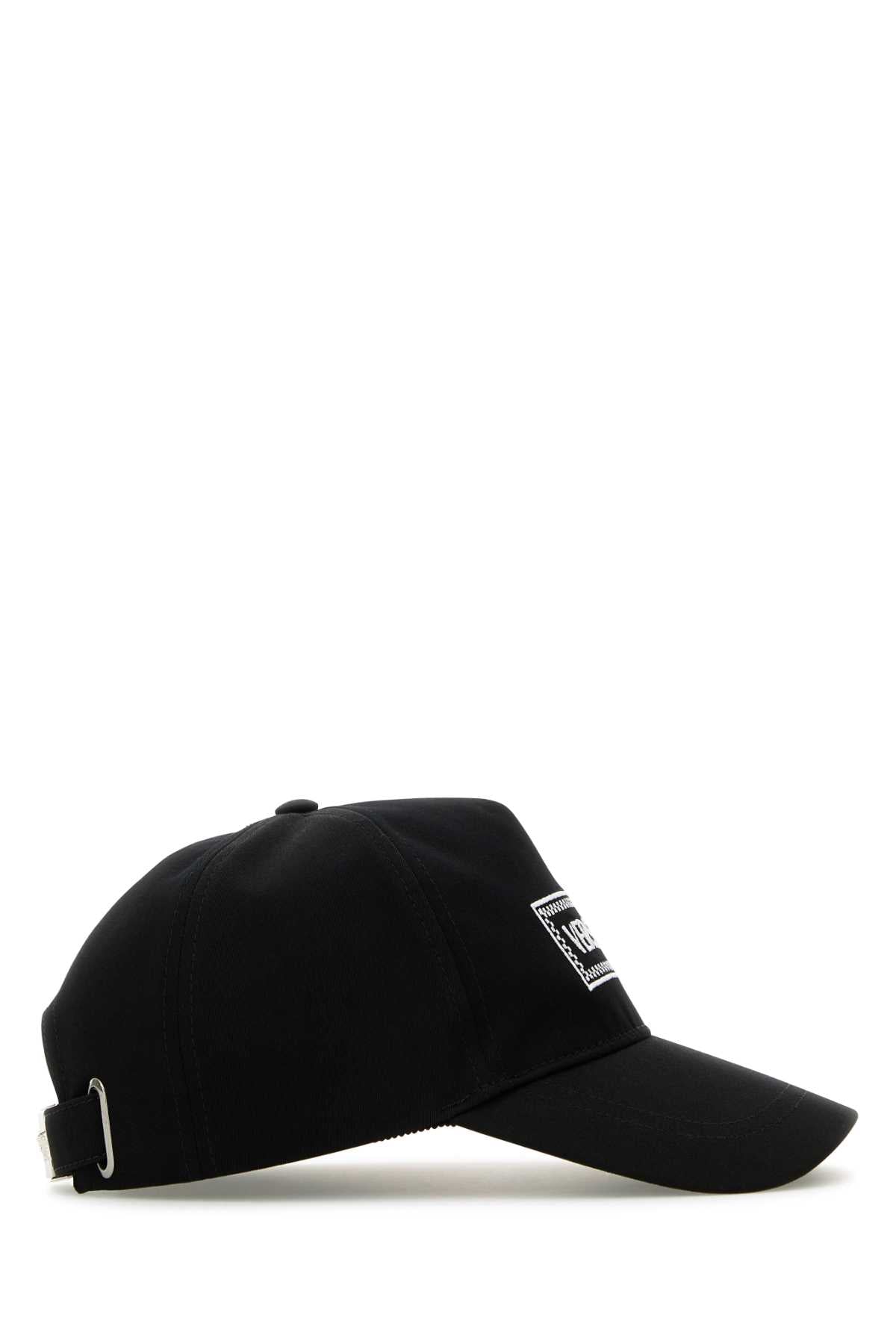 versace-10107461a11316-2b020-863280