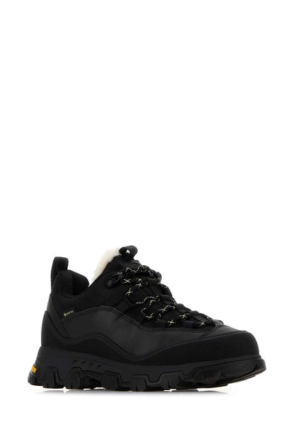 W METROTREK HIKER SNEAKERS
