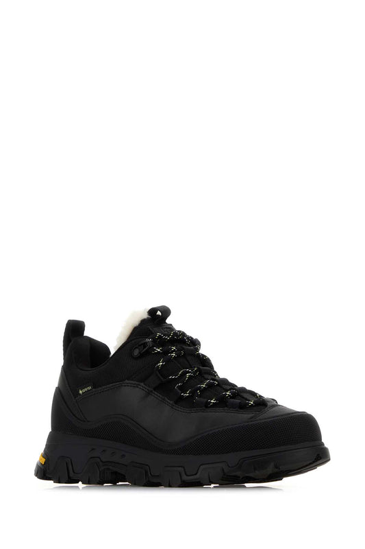 W METROTREK HIKER SNEAKERS