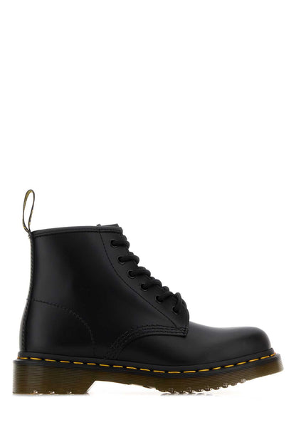 Dr Martens 101 ys 6 eye boot