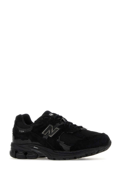 SNEAKERS SNEAKERS