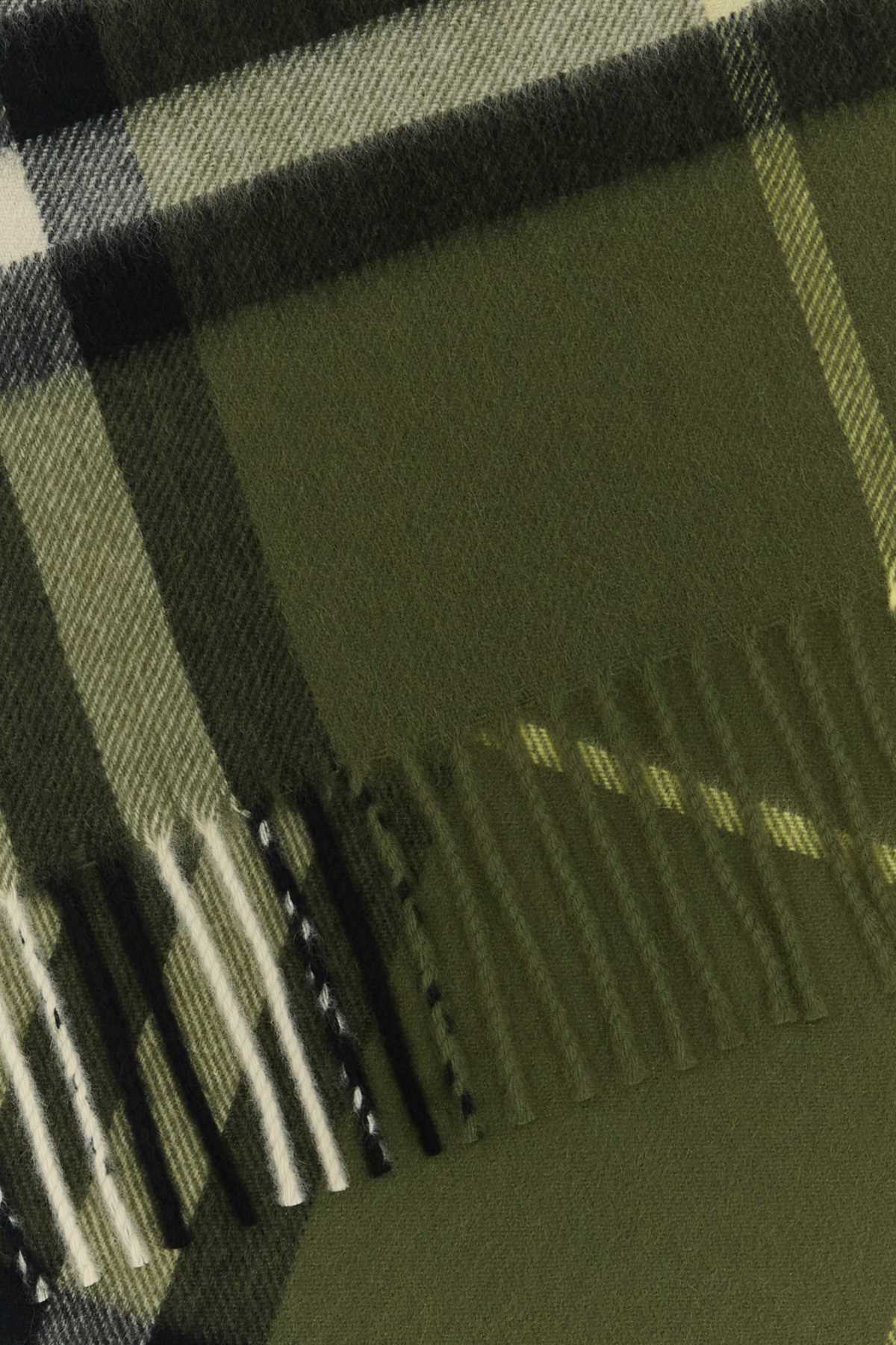 MU GIANT CHK CS SC SCARFS AND FOULARDS