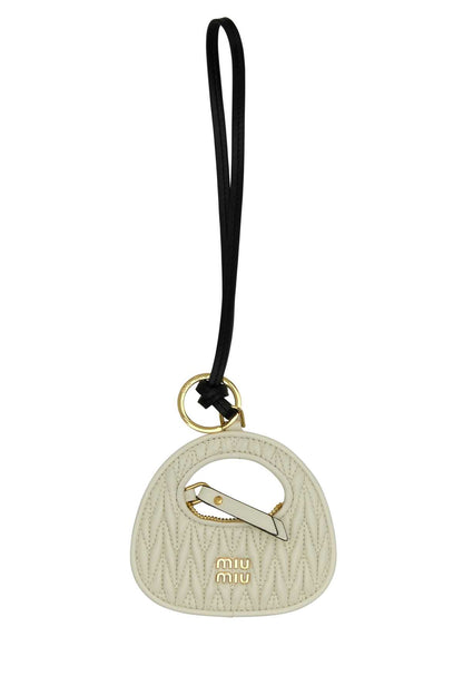 Miu Miu Charm aventure