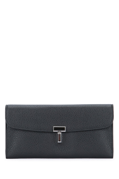 Toteme T-lock wallet