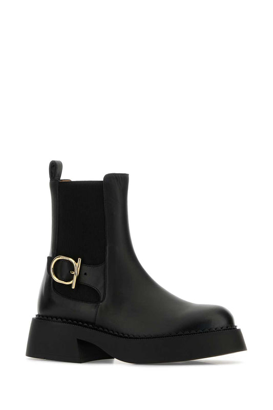 DETAILED CHUNKY SOLE BOOTS
