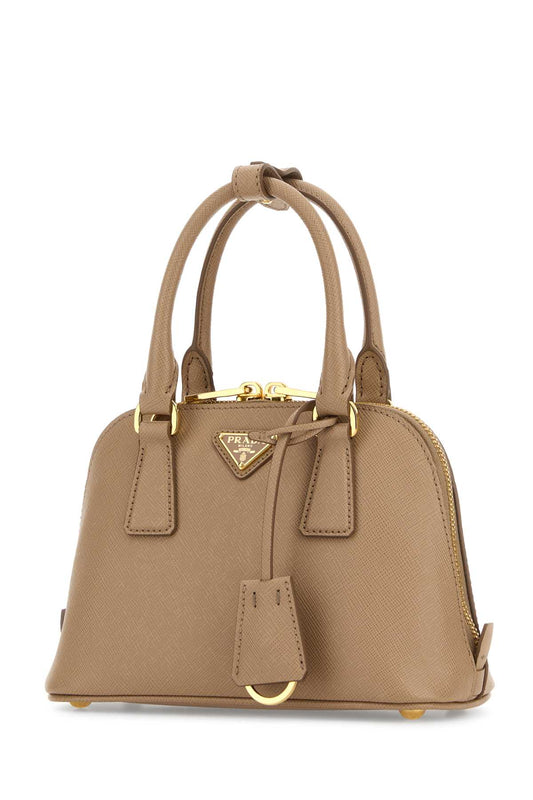 Prada Pelle