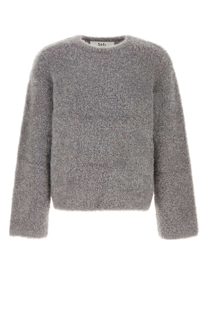 Sefr Sweater