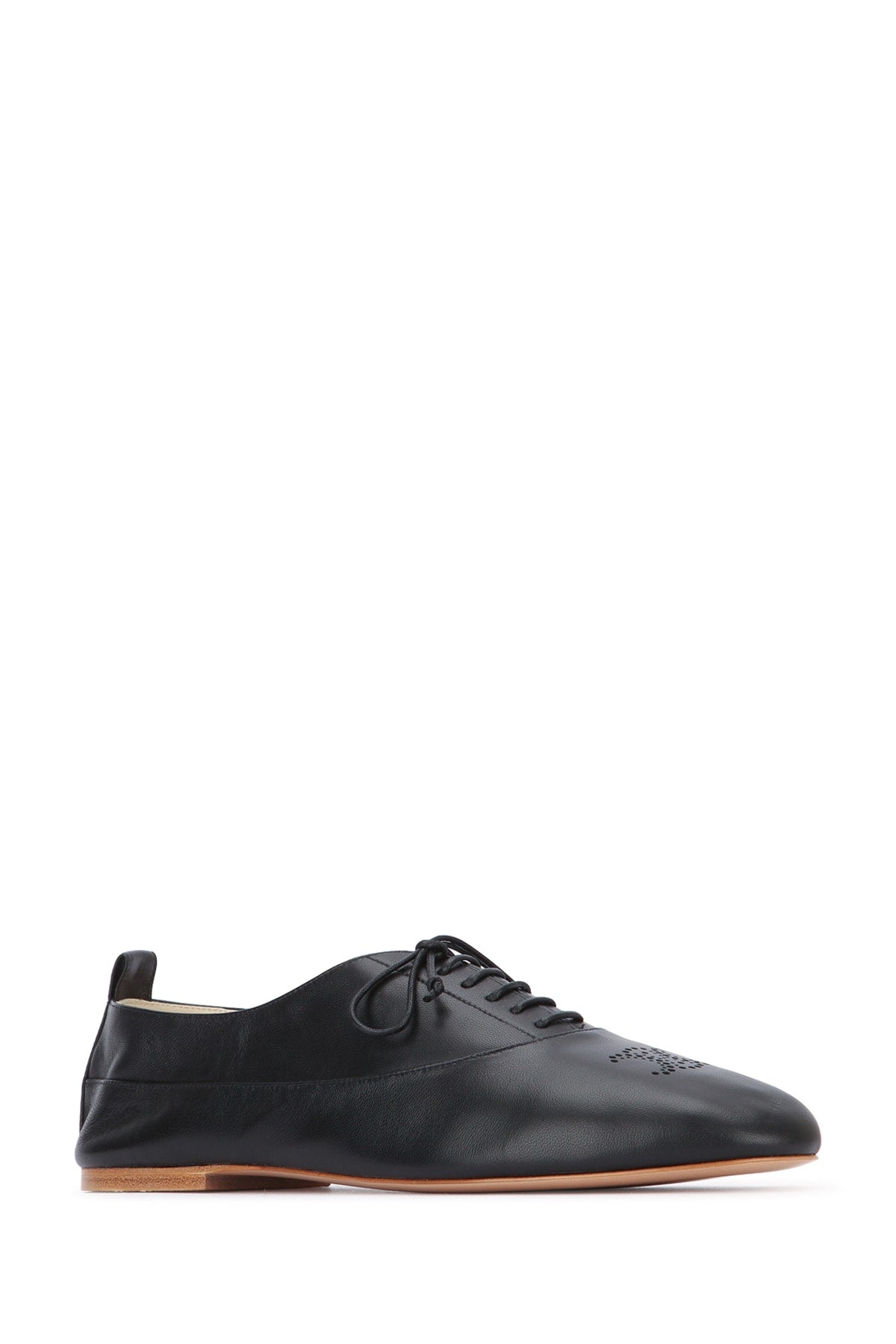 Celine Triomphe perfo richelieu 05