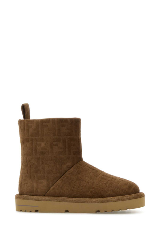 Fendi Ugg ff  all over