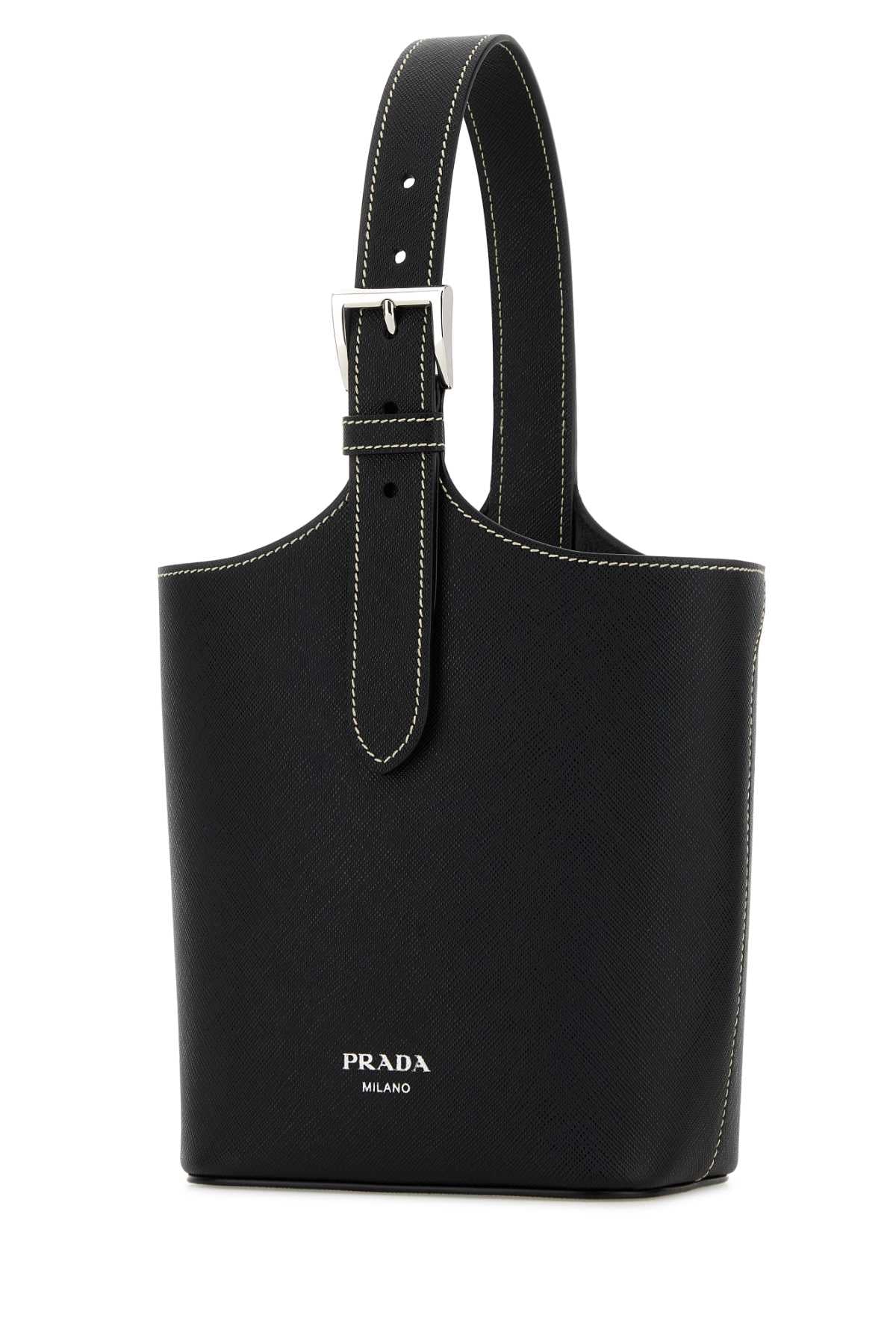 Prada Pelle
