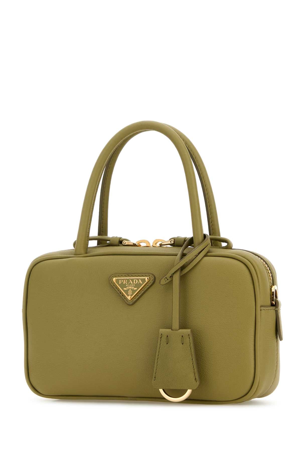 Prada Pelle
