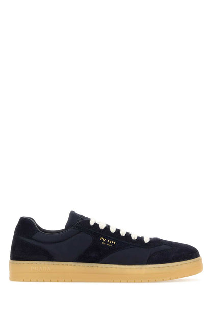 SNEAKERS SNEAKERS