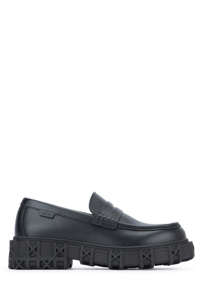LOEFER TRECCKING LOAFERS