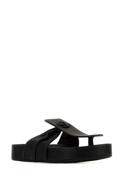 SQUARE FUSBET SLIPPERS
