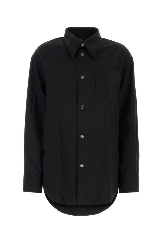 Ami Long sleeve wide shirt with sharp collar and embos