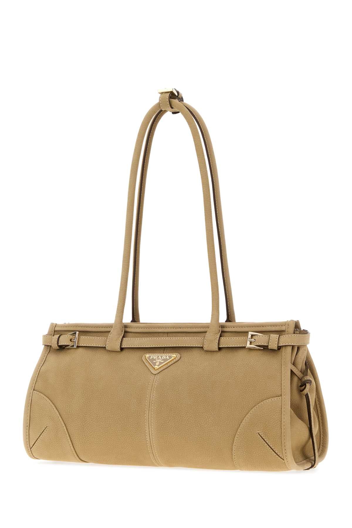 Prada Pelle