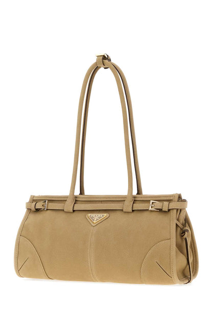 Prada Pelle
